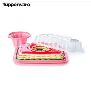 Tupperware jello mold  New !!!